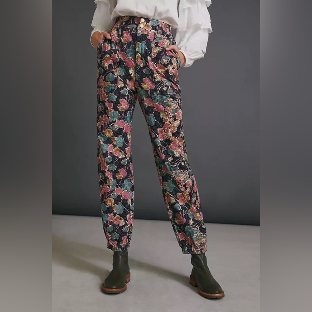 Anthropologie Anisa Floral Corduroy Joggers Pants Petite